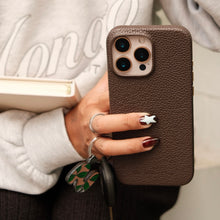 Load image into Gallery viewer, Leather - Camden
